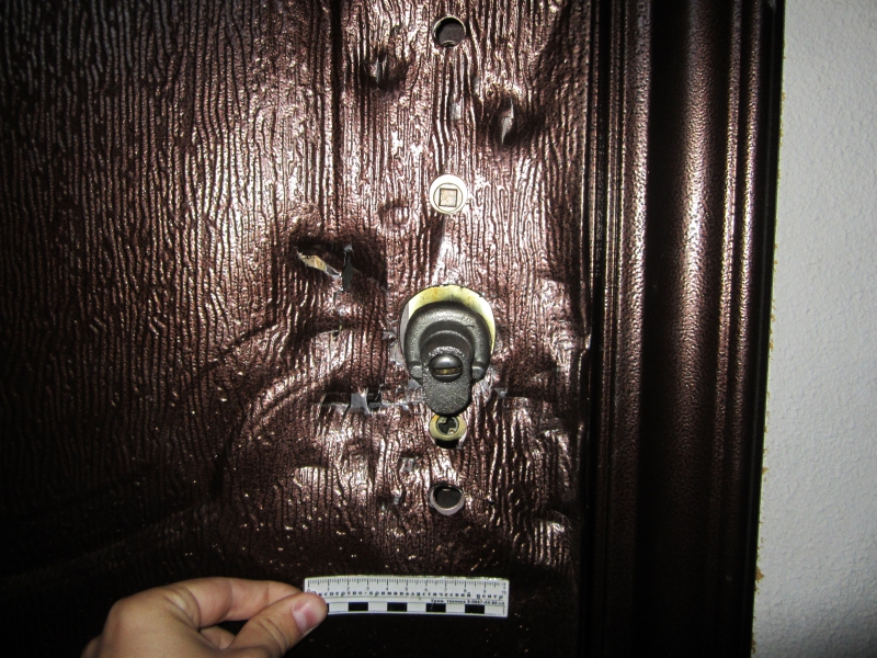 Второе Изображение двери после взлома 